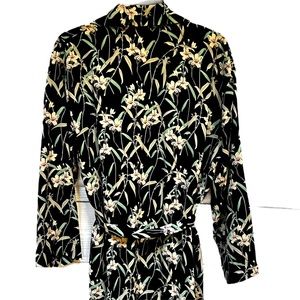Audrey 3 + 1 Kimono Style floral Jacket NWOT never worn.